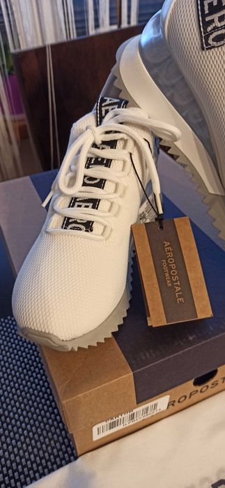 Adidasy "Air Max" Aeropostale