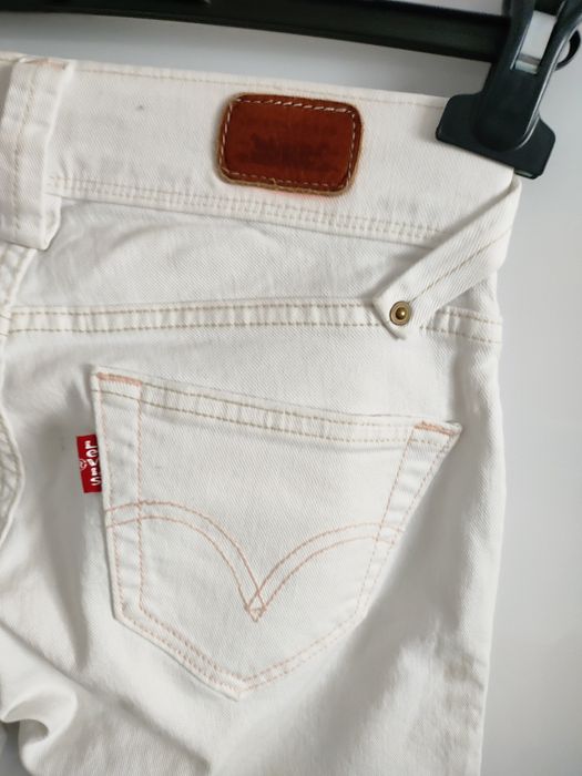 Damskie jeansy Levi's 504  Slouch Straight W26 L32