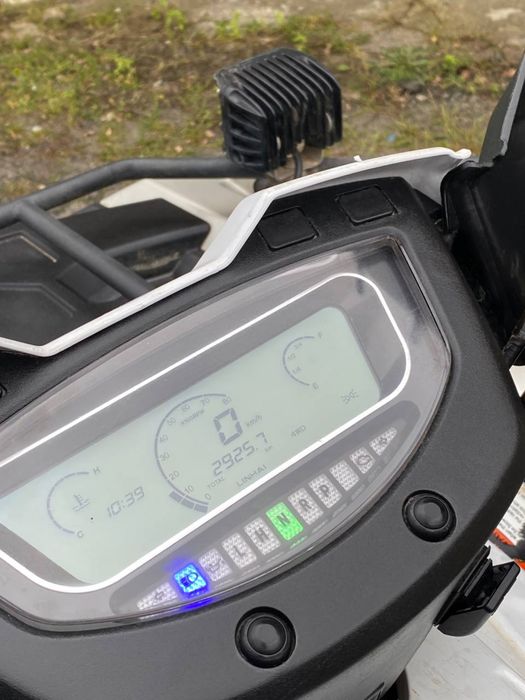 Продам Linhai 565