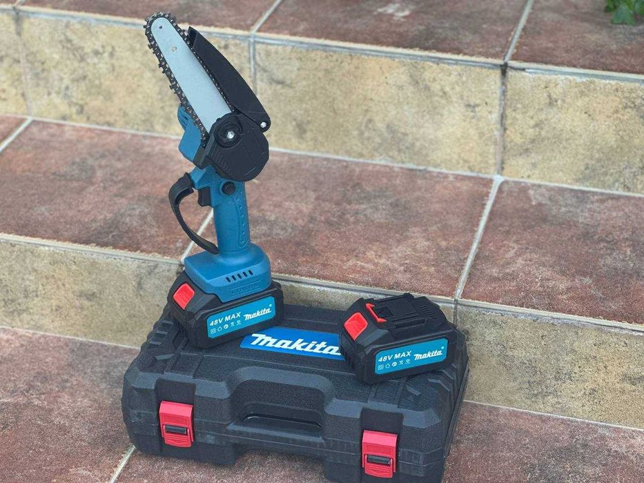 Мини пила цепная на аккумуляторе. Пилка аккумулятрная. Мини-пила