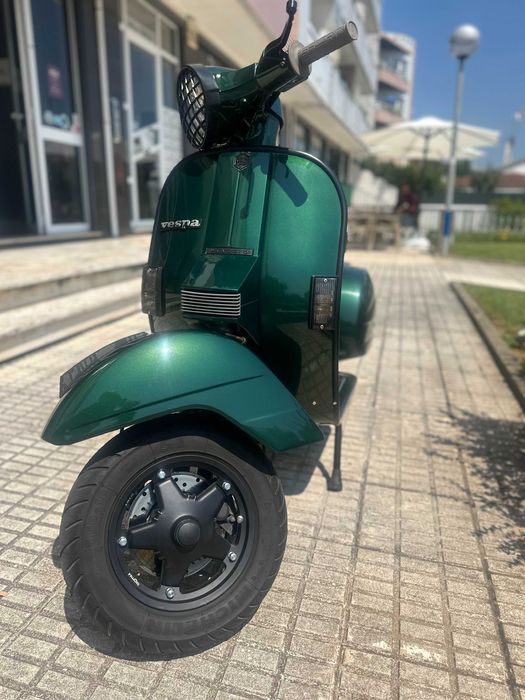 Vespa PX125E Restaurada e preparada