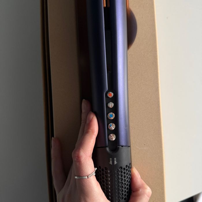 Випрямляч Dyson Airstrait HT01