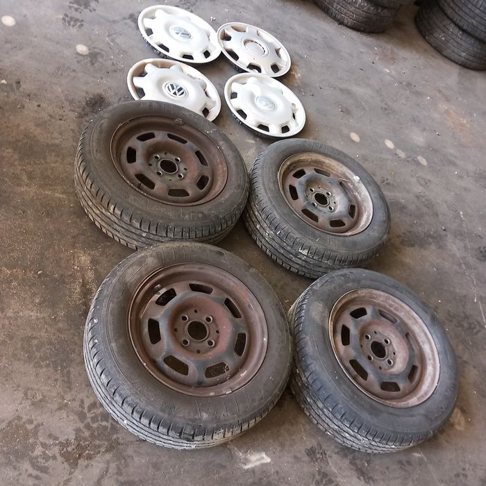 Jantes 14 com pneus 185 60 r14 bons