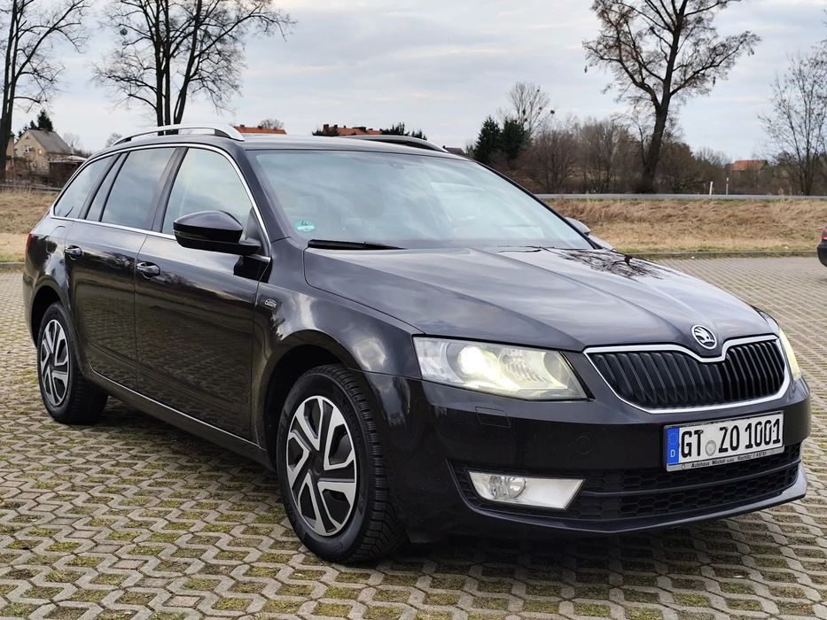 Skoda Octavia EDITION 2.0 TDI 150KM Xenon Radio Dotyk Tempomat Navi PDC Klimatronik!