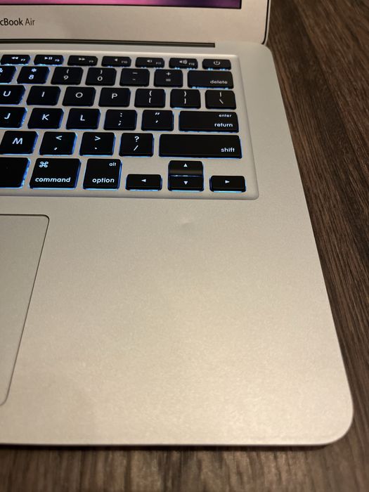 MacBook Air (13-inch, Mid 2011)