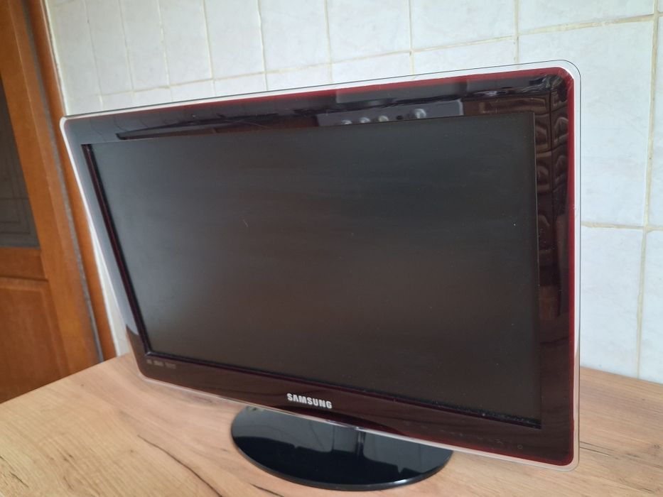 Продам телевизор  samsung 22