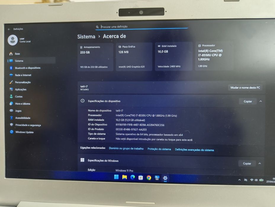 Clevo N13xWU i7-8550u 8gb DDR4 -256Gb nvme + 500Gb HDD