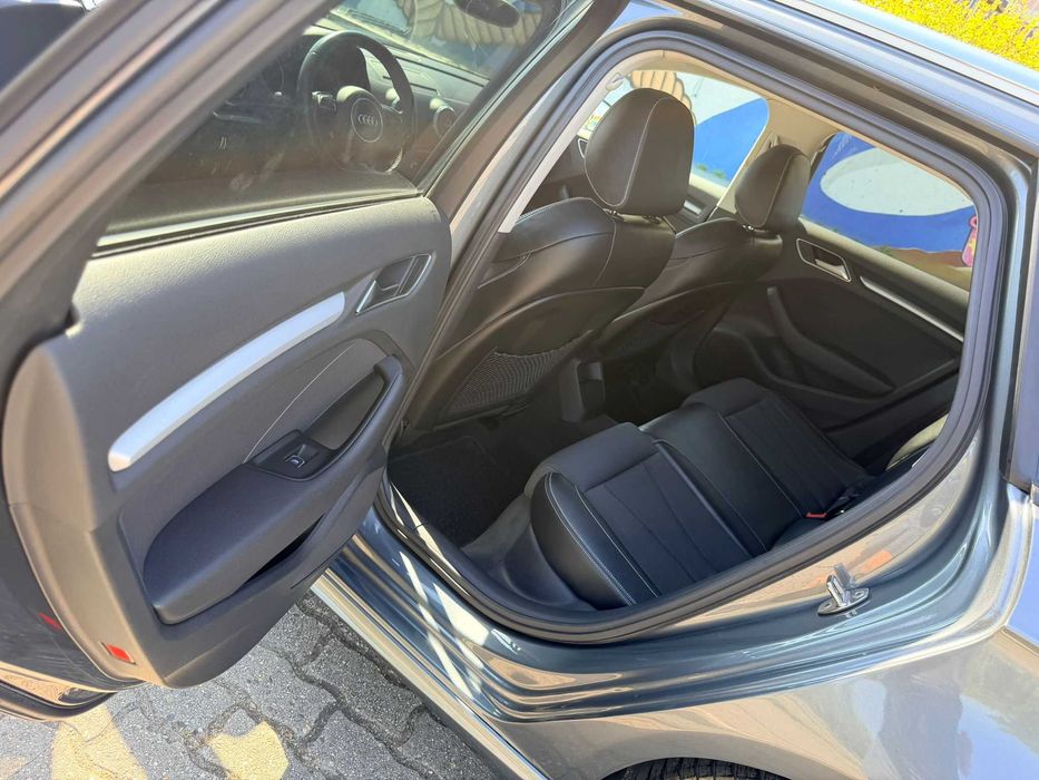Audi A3 8V Sportback 1.6 TDI S-Line