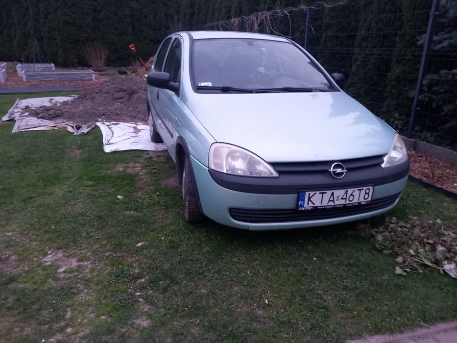 Opel corsa 1.0 LPG