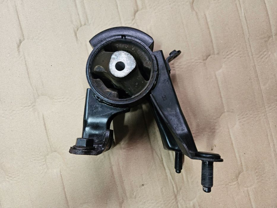 toyota corolla e15 auris 10-12 lift 1.4 d4d poduszka silnika łapa