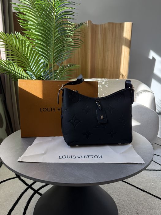 Сумка Louis Vuitton CarryAll Monogram Empreinte Leather Black