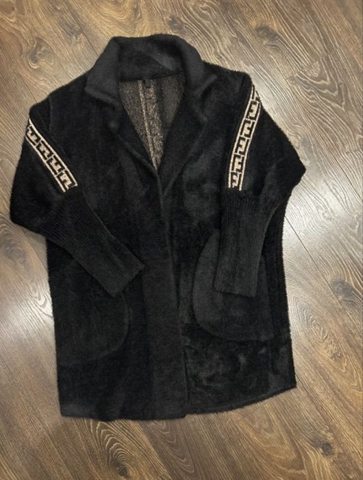 Czarny płaszcz damski alpaka rozmiar uniwersalny L  XL