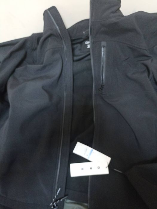 Курточка чоловіча