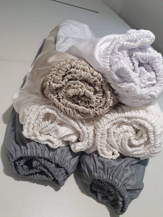 Простирадло на резинці простинь на резинці простынь постільна білизна