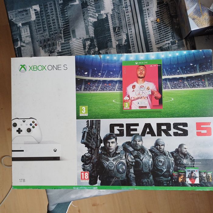 Komsola Xbox one s 1TB