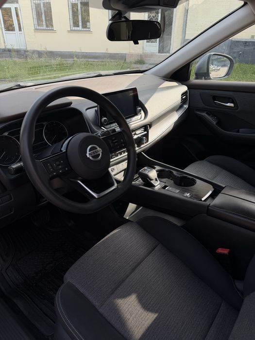 Nissan Rogue SV 2021