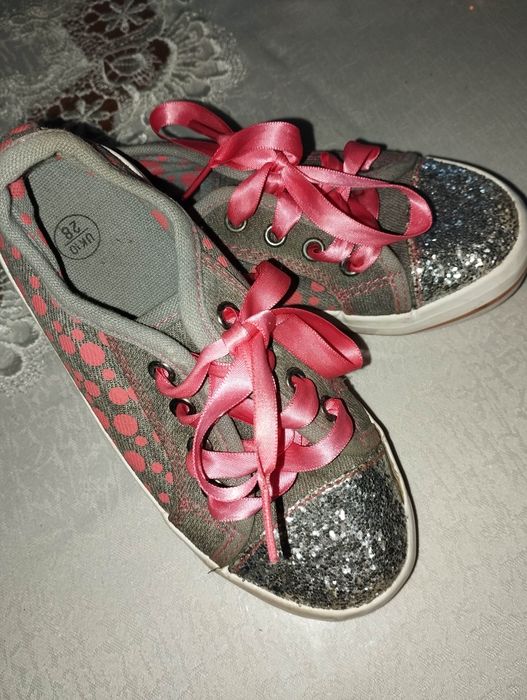 Дитячі макасини      .