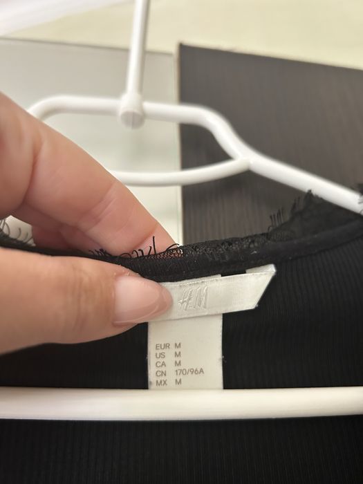 Кофта чорна H&M стильна