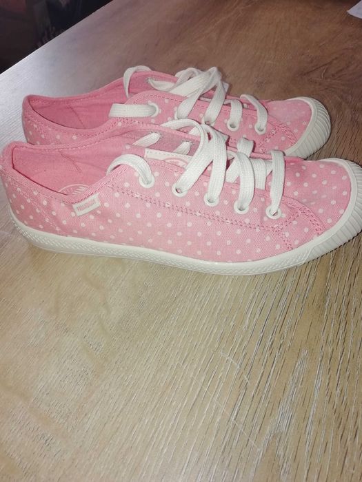 Tênis Palladium rosa às bolinhas brancas n37
