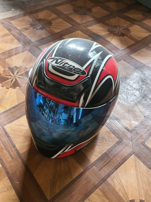 Kask motocyklowy nitro