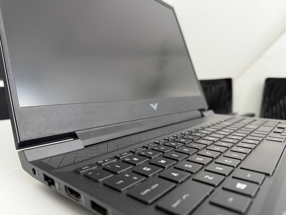 Laptop gamingowy HP Victus, i7-11800H, RAM: 16GB, GeForce RTX 3060