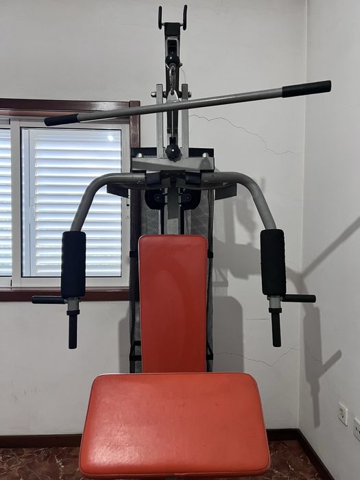 Máquina Completa de Musculação – Treino de Corpo Inteiro