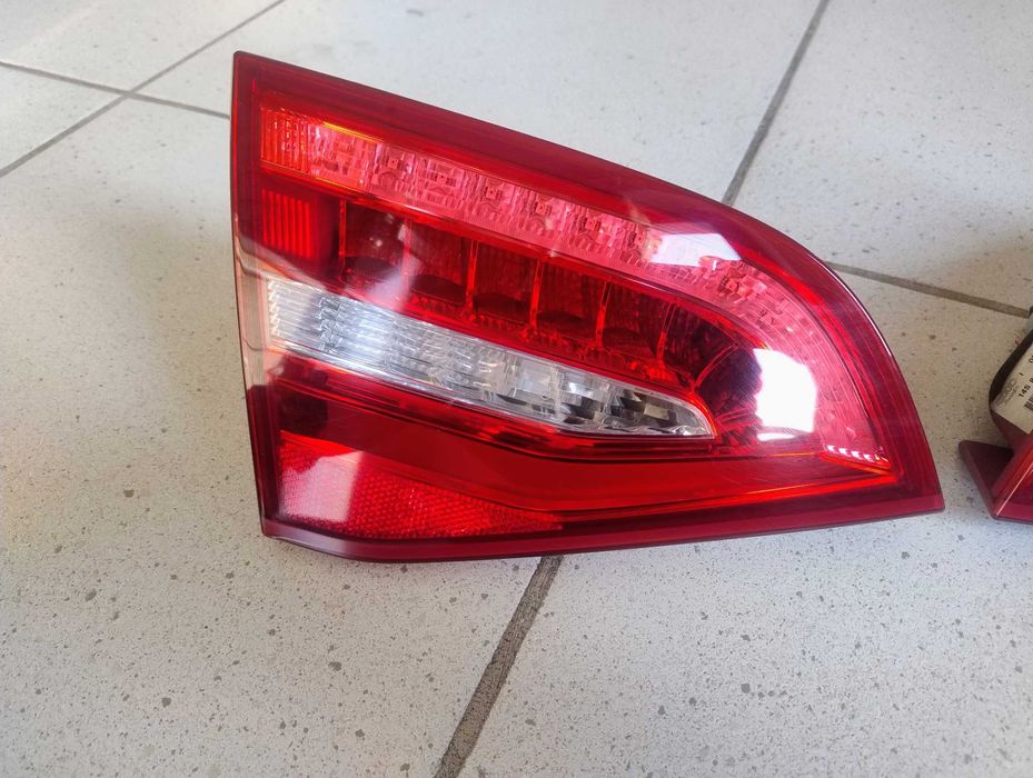 Komplet lamp tylnych audi a4 b8 lift kombi