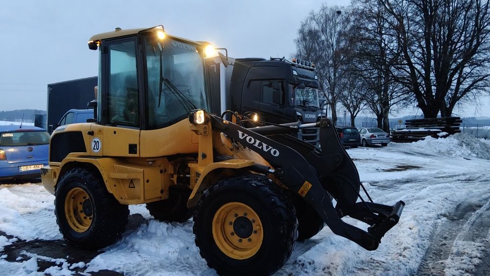 Ładowarka Volvo l30g