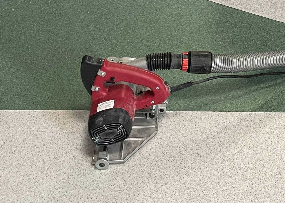 Frezarka fugowa do wykładzin Janser KFU 830