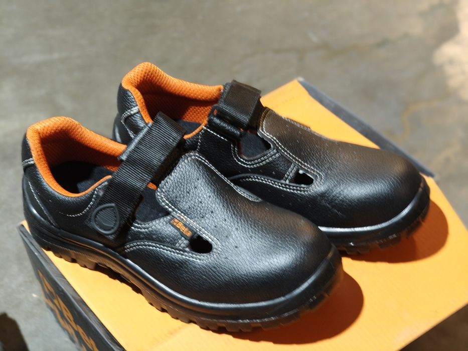 Buty robocze z noskiem stalowym