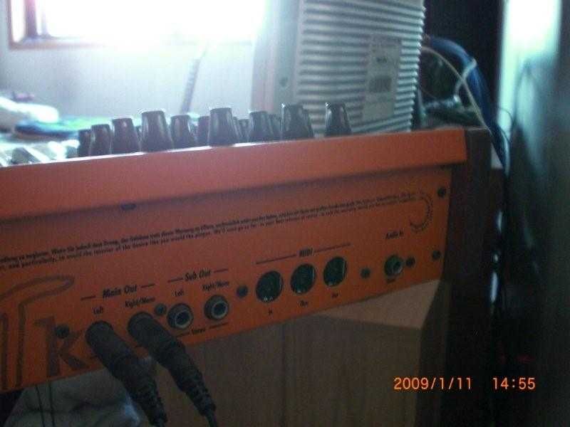 Sintetizador Waldorf Microwave  XTk