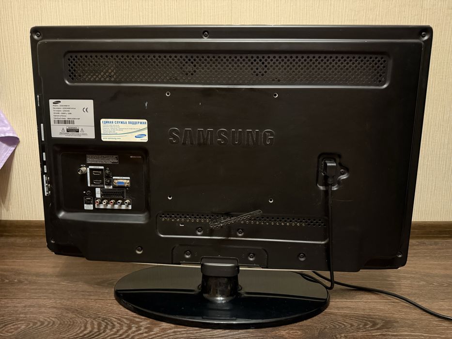 Телевізор Samsung LE32C450 32" LCD HD HDMI USB VGA