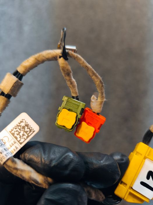 Ficha de Airbag Multifunções AUDI A4 B7