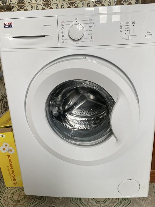 Maquina de lavar roupa