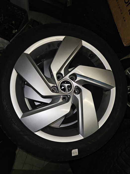 Jantes17  golf mk8 5x112