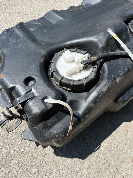 Бензобак Нассос Ліфан 520