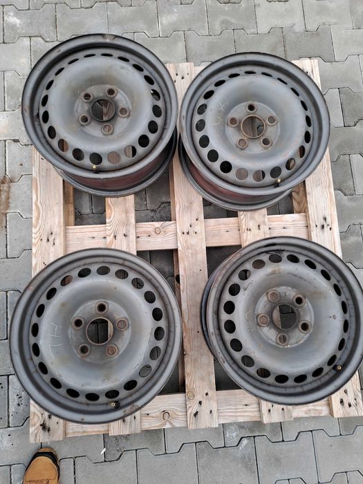 Felgi 4 szt. 6,5" x 16" 5x120