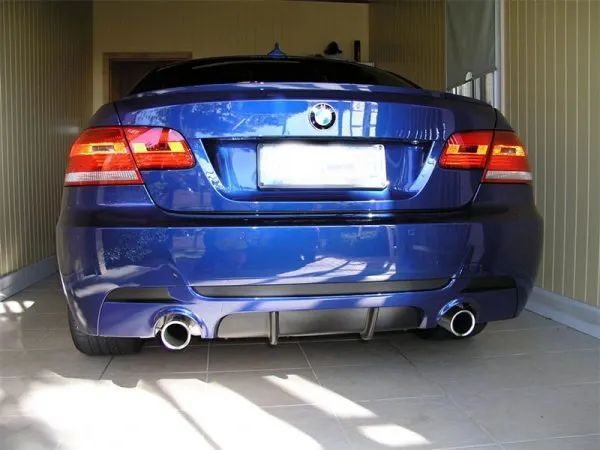 BMW 3 E92 E93 335i PERFORMANCE DYFUZOR TYLNEGO ZDERZAKA PODKŁAD