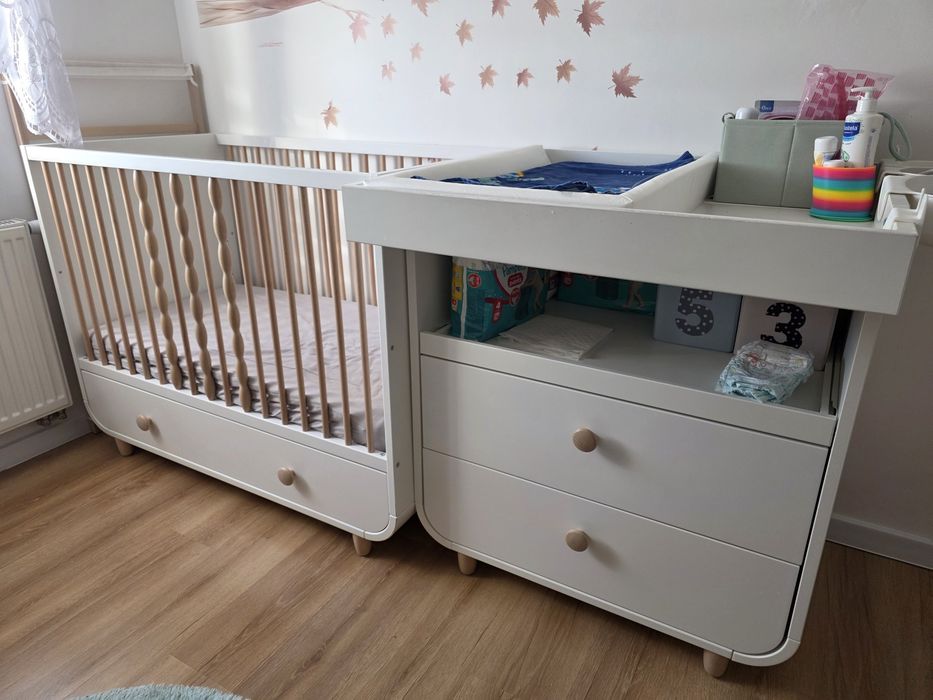 Łóżeczko i komoda - komplet IKEA