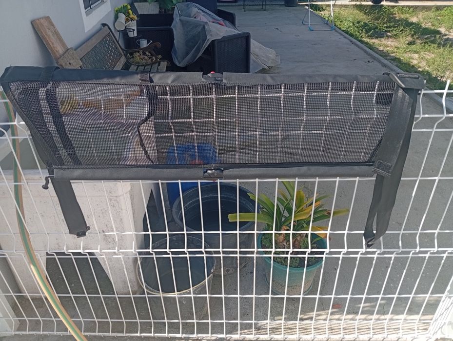 Rede da Mercedes cla shotinbrake separadora de bagageira
