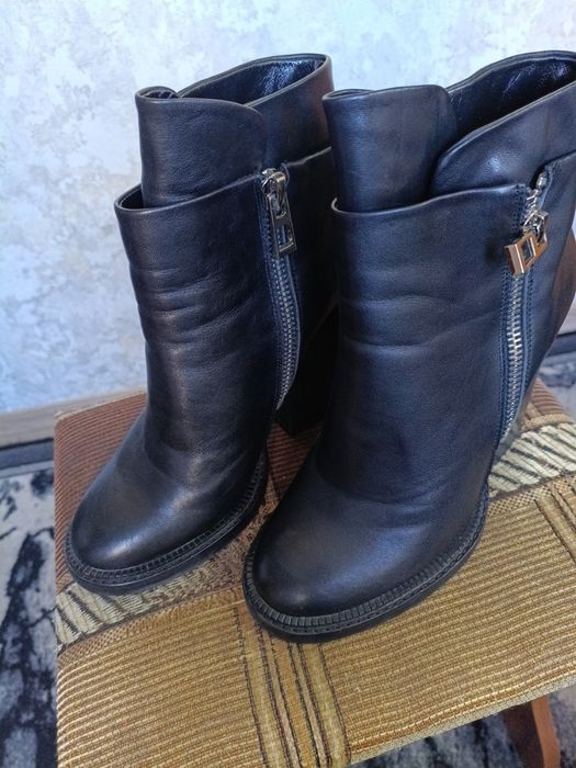 Демісезонні чобітки