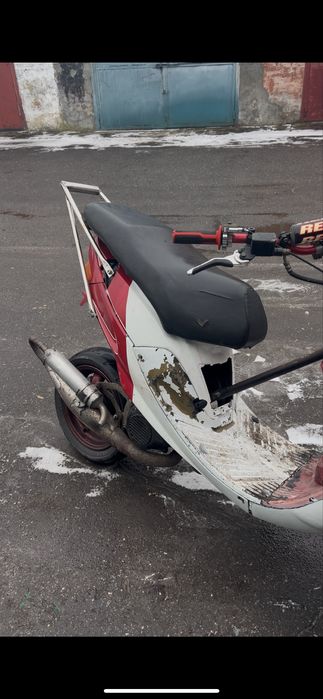 Yamaha Super jog ZR st6R/T