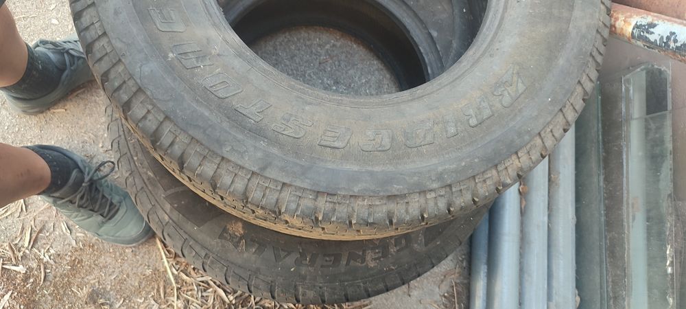 Pneus 265/70 R16
