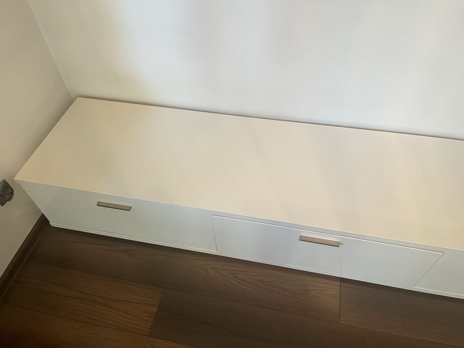Komoda pod telewizor