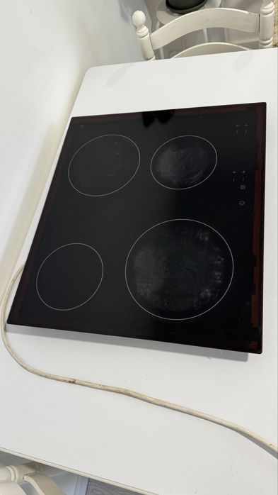 Forno turbo e micro-ondas embutidos da IKEA + placa
