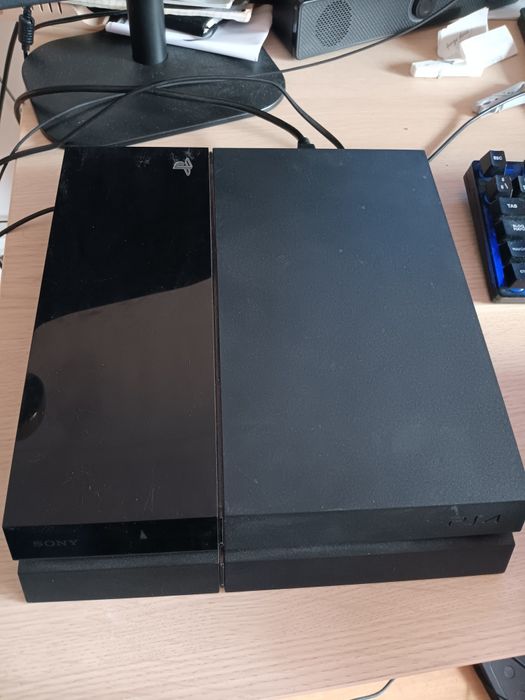 PS4 500 gb  + 5 jogos + volante g29