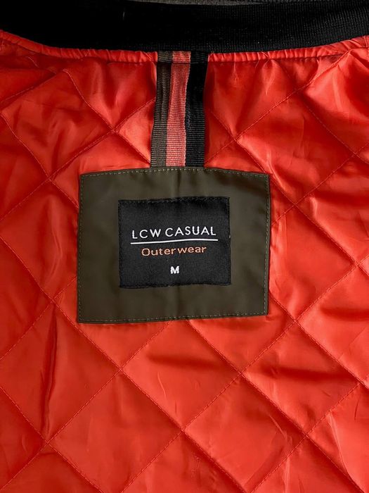 Чоловічий бомбер LC Waikiki