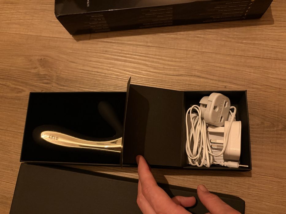 LELO SORAYA black preto novo caixa aberta