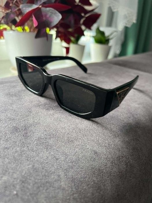 Nowe okulary marki Prada