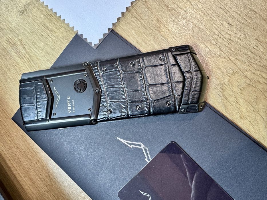 Телефон Vertu, vertu signature , верту